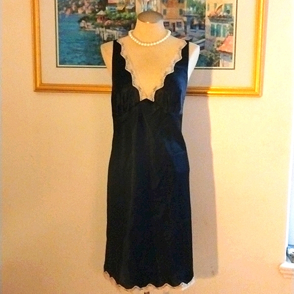 Victoria's Secret Other - 🌹 VICTORIA SECRET LINGERIE 🌹